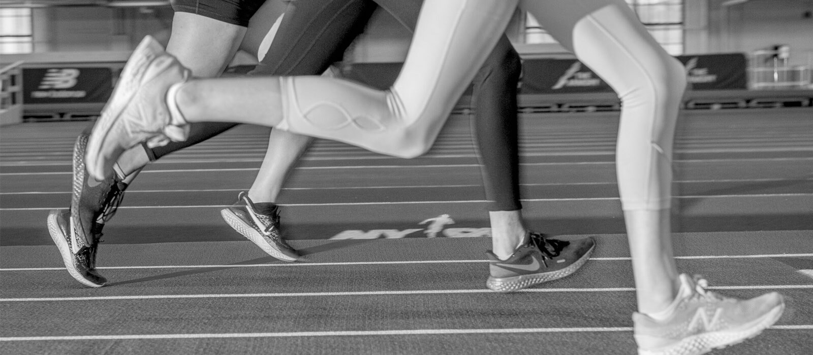 women running